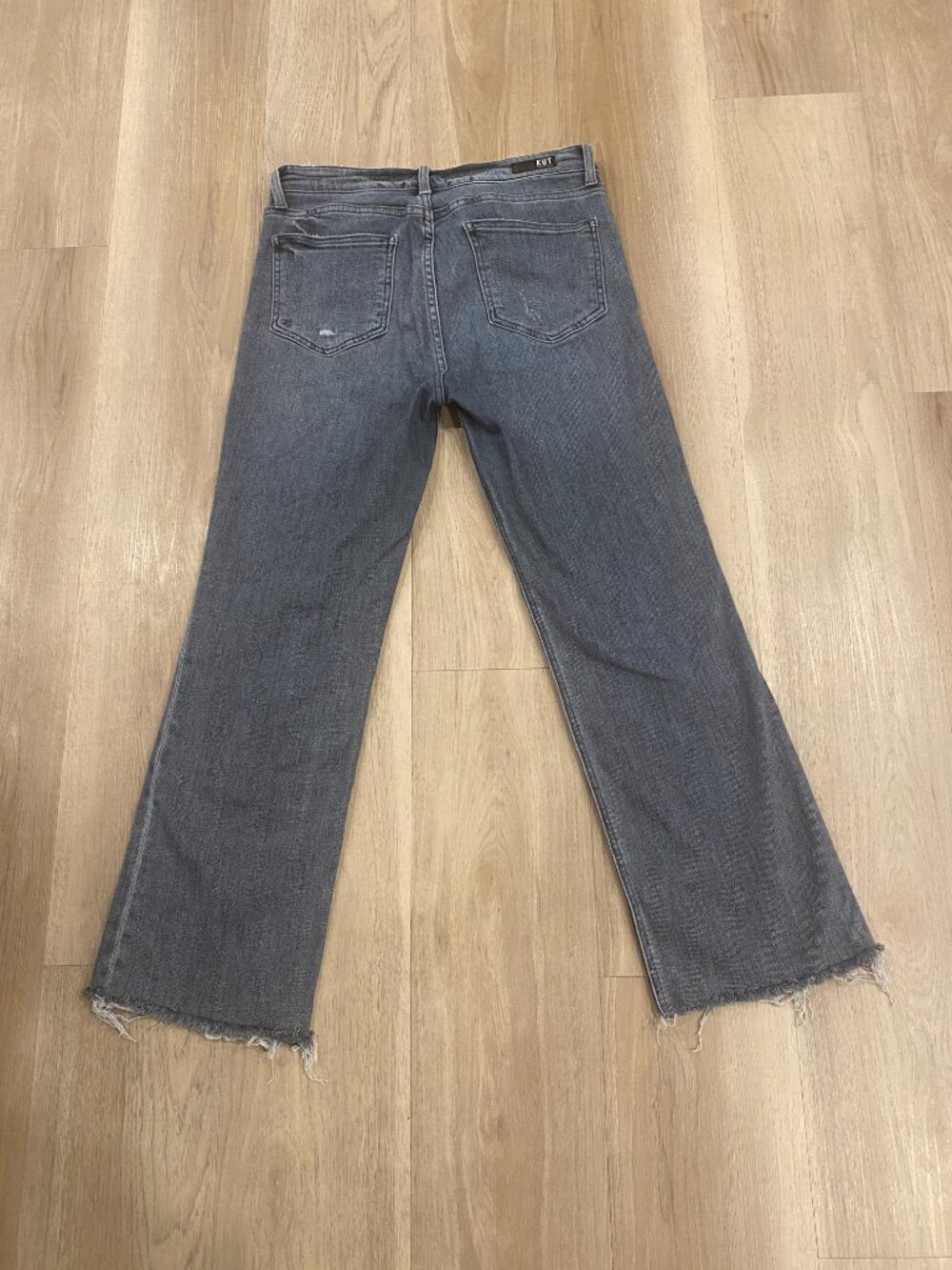 KUT fromthe Kloth Kelsey High Rise Ankle Flare Jeans Gray Distressed Short/Crop - Picture 6 of 10
